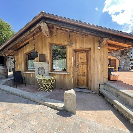 Profumo Di Legno Apartment Aosta Luaran gambar